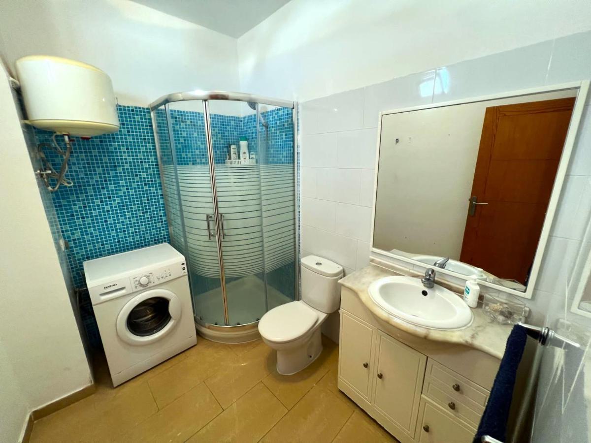 Homestay Alcamar Alquiler De Privadas Con Bano Compartido Y Areas Comunes